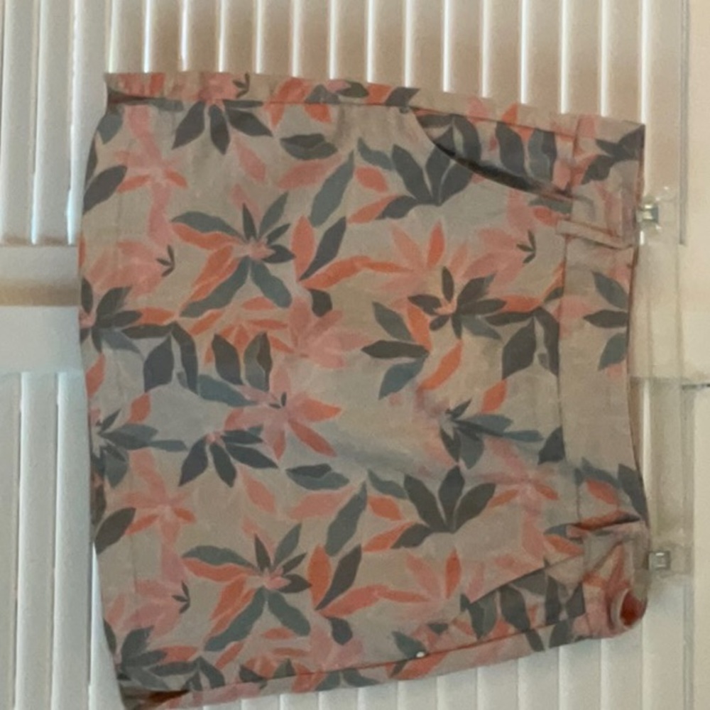 Skort